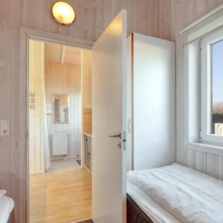 Strandpark 5 *